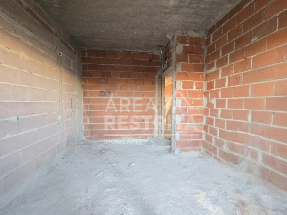 Moradia T3 para Venda em Fernao Ferro Foto 13