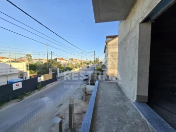 Moradia T3 para Venda em Fernao Ferro