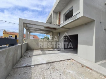 Moradia T3 para Venda em Fernao Ferro