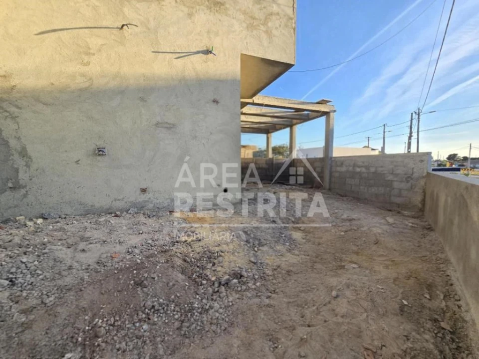 Moradia T4 para Venda em Fernao Ferro Foto 8