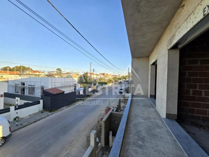 Moradia T4 para Venda em Fernao Ferro Foto 23