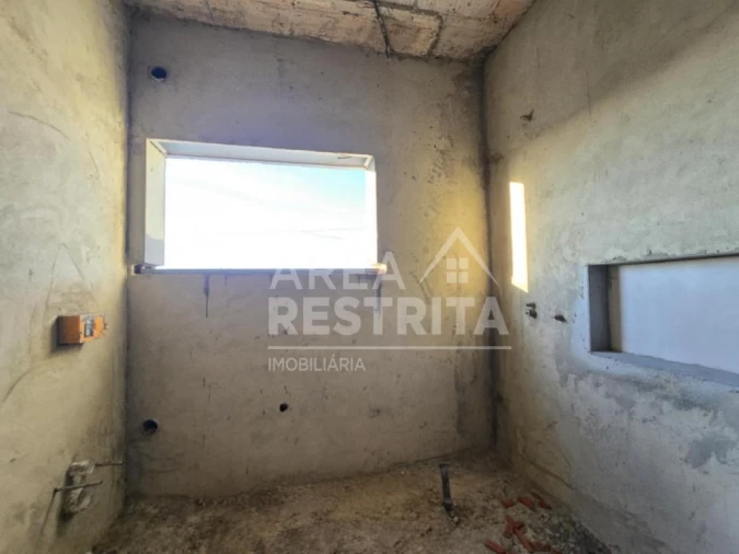 Moradia T4 para Venda em Fernao Ferro Foto 25