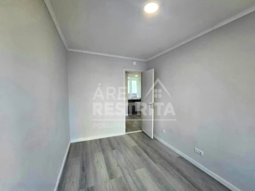 Apartamento T2 para Venda em Benfica