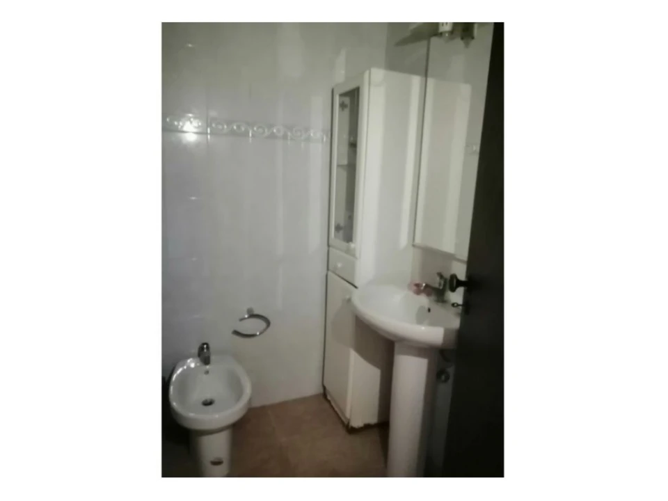 Moradia T1 para Venda em Santa Maria da Devesa Foto 12