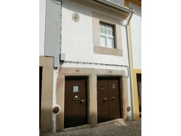 Moradia T1 para Venda em Santa Maria da Devesa