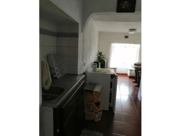 Moradia T1 para Venda em Santa Maria da Devesa