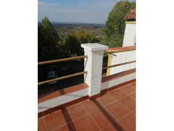 Moradia T1 para Venda em Santa Maria da Devesa