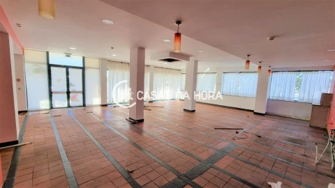 Loja para Venda em Repeses e São Salvador