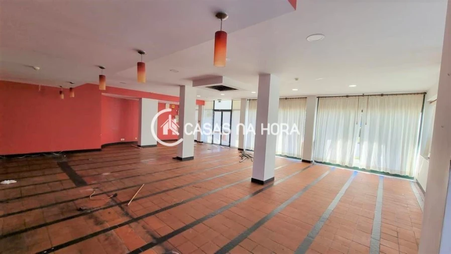 Loja para Venda em Repeses e São Salvador Foto 2