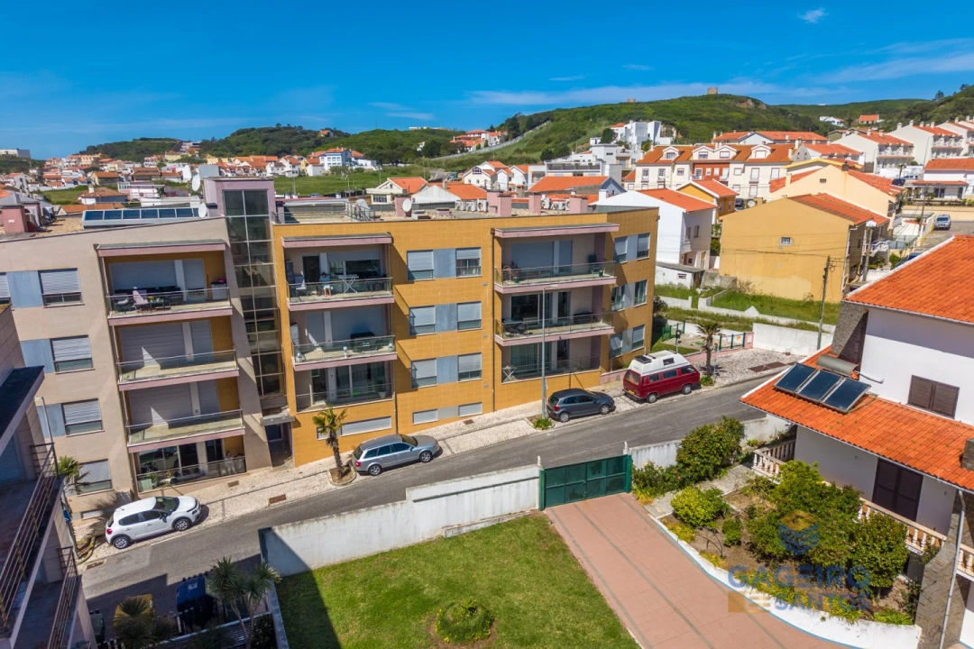 Apartamento T2 para Venda em São Martinho do Porto Foto 32