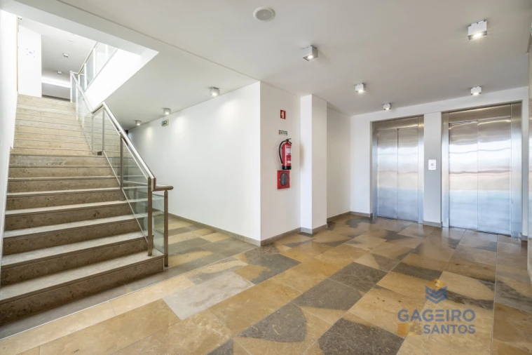 Apartamento T2 para Venda em São Martinho do Porto Foto 26