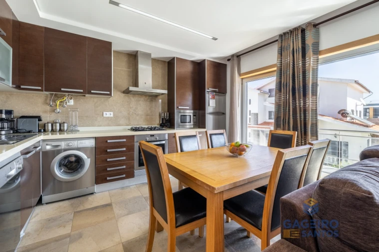 Apartamento T2 para Venda em São Martinho do Porto Foto 9