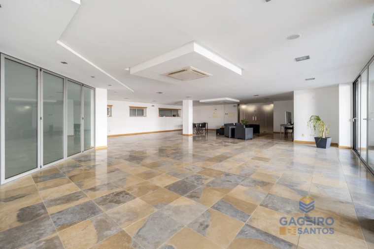 Apartamento T2 para Venda em São Martinho do Porto Foto 22