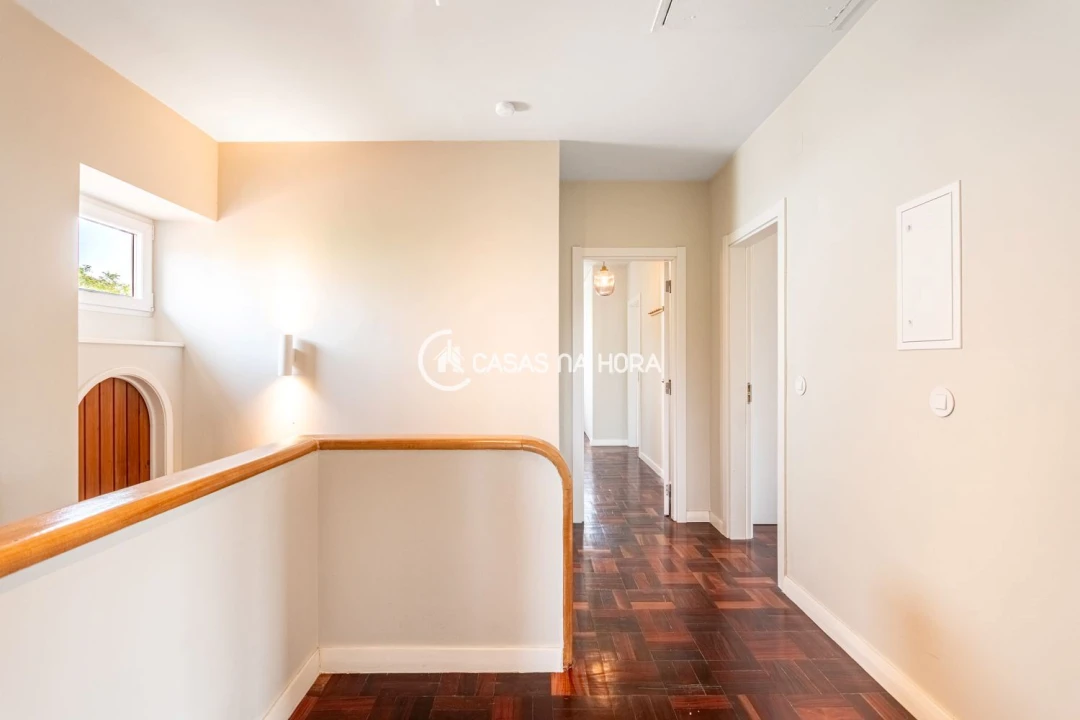 Moradia T6 para Arrendamento em Carcavelos e Parede Foto 9