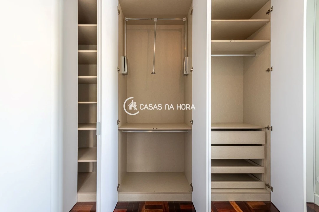 Moradia T6 para Arrendamento em Carcavelos e Parede Foto 12