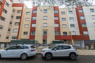Apartamento T2 para Venda em São Domingos de Rana