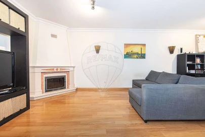 Apartamento T2 para Venda em São Domingos de Rana