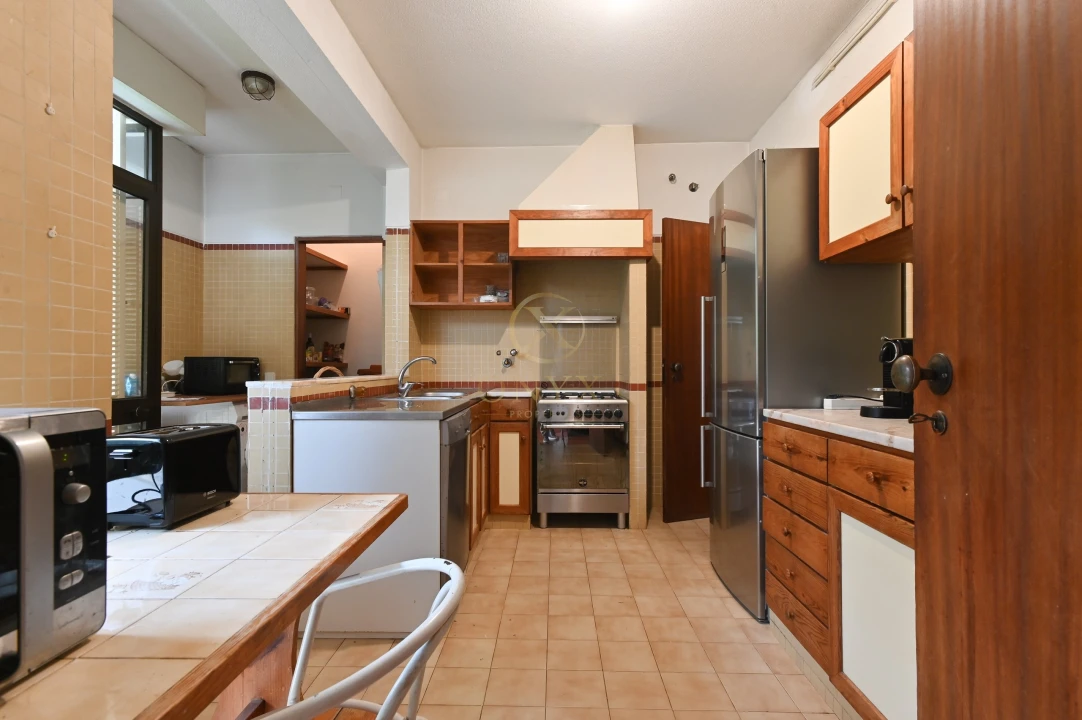 Moradia T7 para Venda em Cascais e Estoril Foto 36