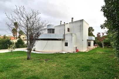 Moradia T7 para Venda em Cascais e Estoril