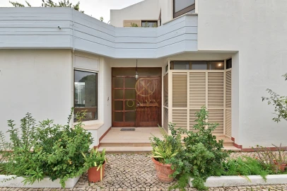 Moradia T7 para Venda em Cascais e Estoril