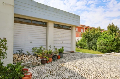 Moradia T7 para Venda em Cascais e Estoril