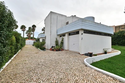 Moradia T7 para Venda em Cascais e Estoril