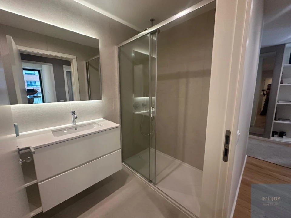 Apartamento T1 para Venda em Santa Marinha e São Pedro da Afurada Foto 15