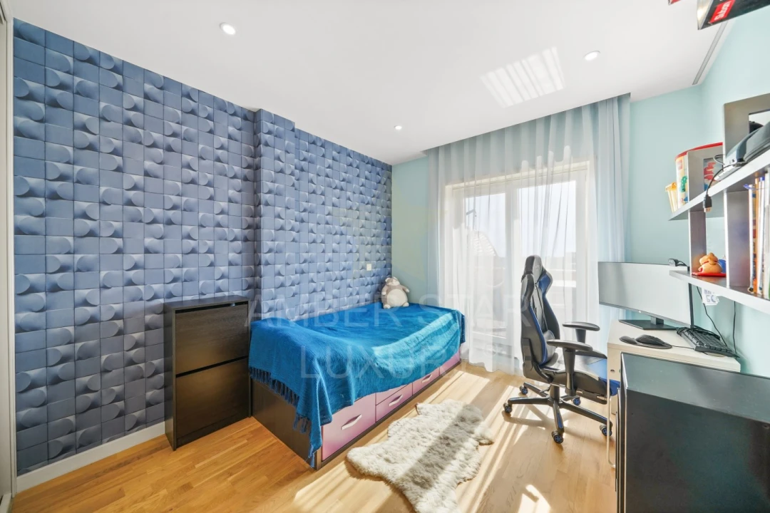 Apartamento T4 para Venda em Arcozelo Foto 31