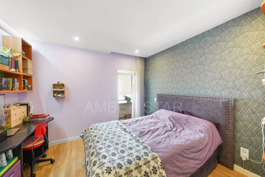 Apartamento T4 para Venda em Arcozelo Foto 38