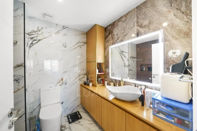 Apartamento T4 para Venda em Arcozelo