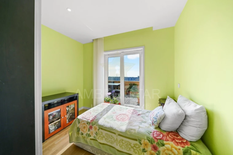 Apartamento T4 para Venda em Arcozelo Foto 35