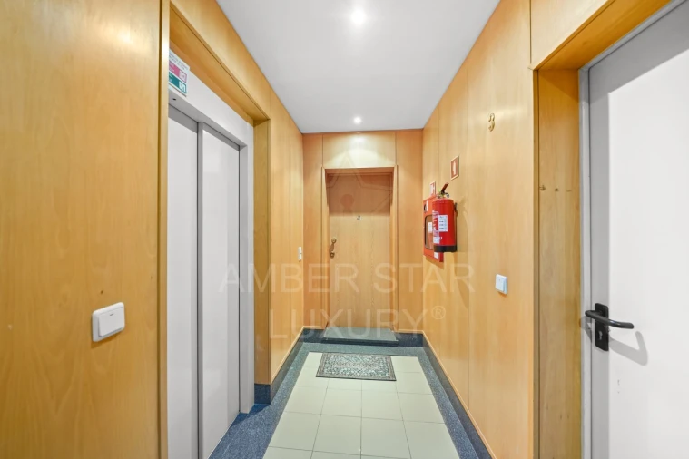 Apartamento T4 para Venda em Arcozelo Foto 46