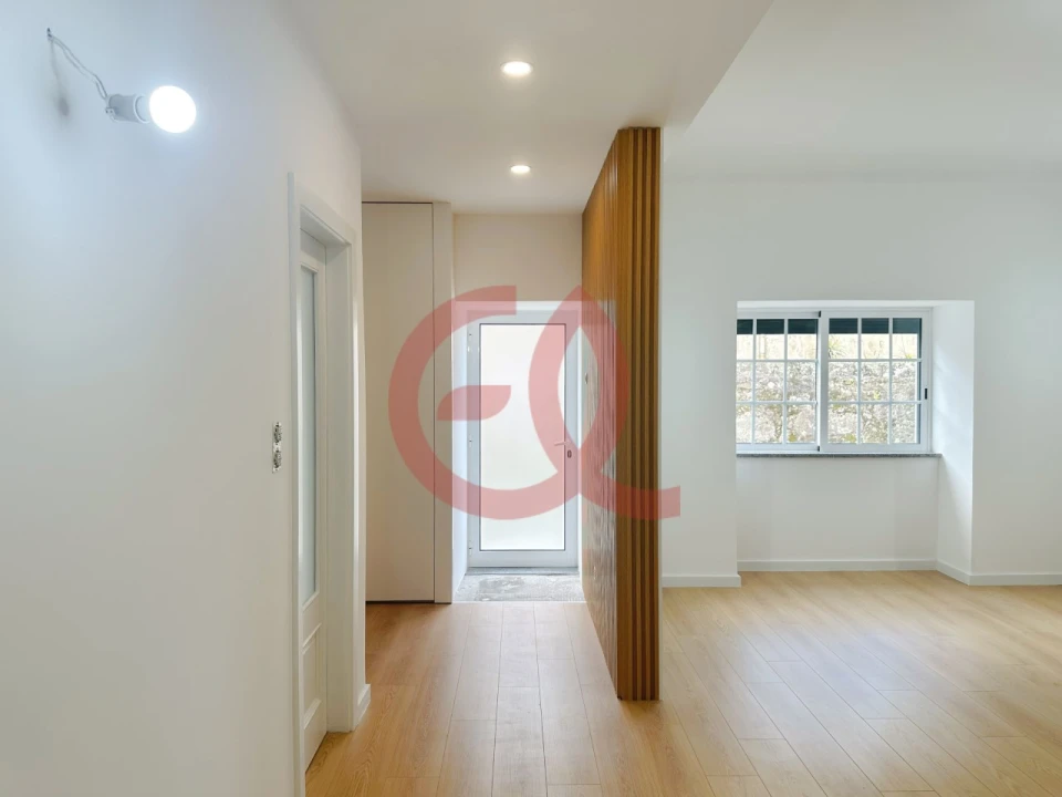 Moradia T2 para Venda em Darque Foto 24