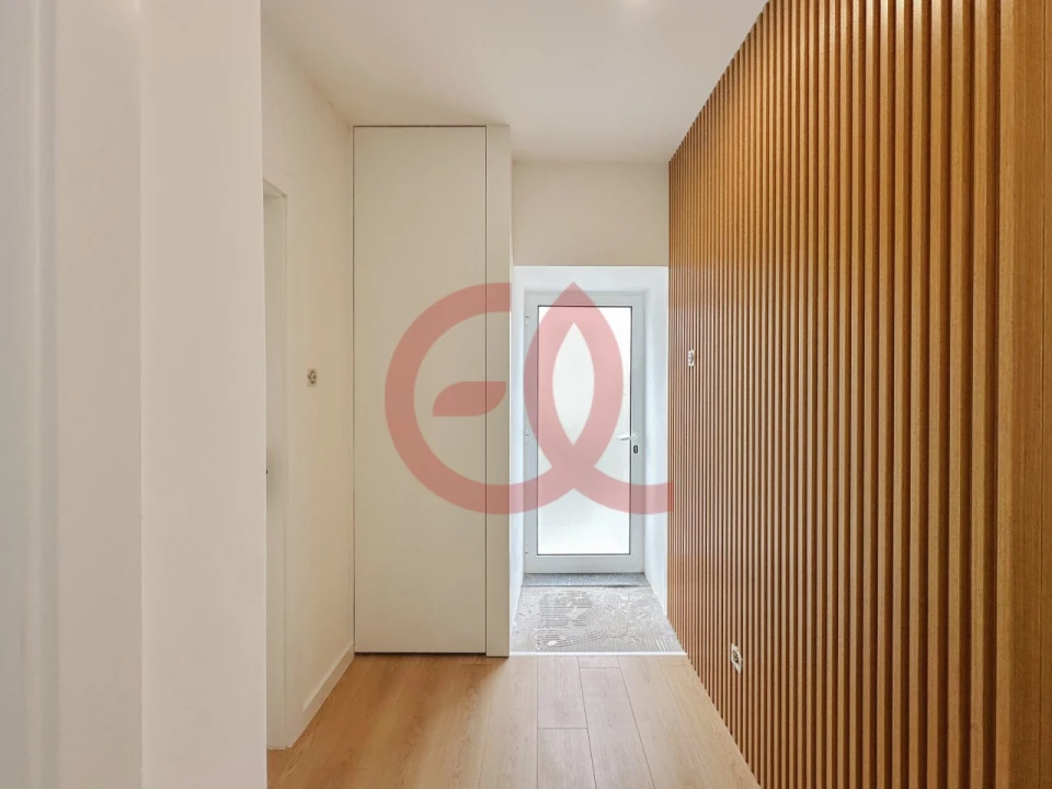 Moradia T2 para Venda em Darque Foto 23