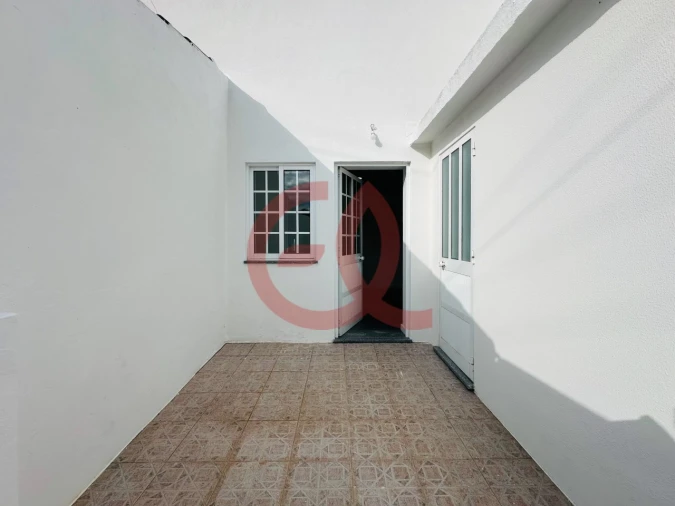 Moradia T2 para Venda em Darque Foto 7