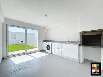 Moradia T4 para Venda em Corroios