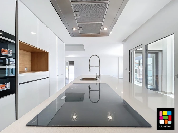 Moradia T4 para Venda em Corroios Foto 10