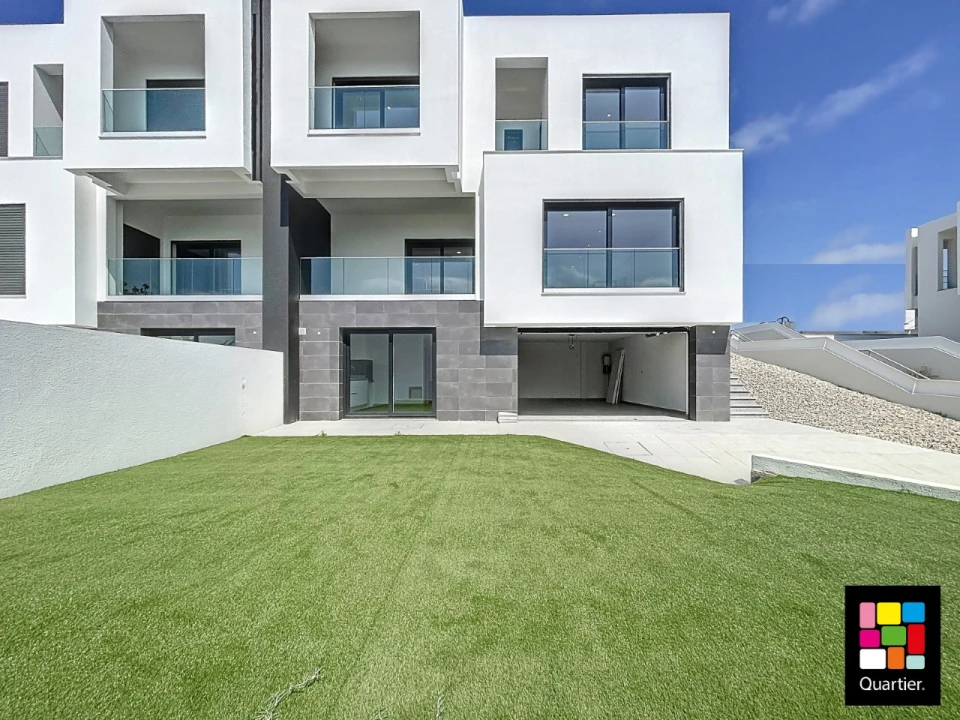 Moradia T4 para Venda em Charneca de Caparica e Sobreda Foto 2