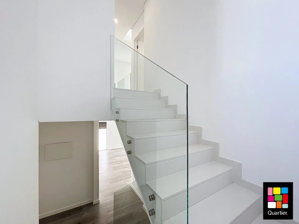 Moradia T4 para Venda em Charneca de Caparica e Sobreda Foto 8