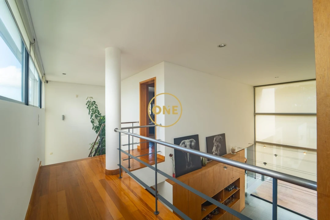 Moradia T5 para Venda em Rosto do Cão (São Roque) Foto 25