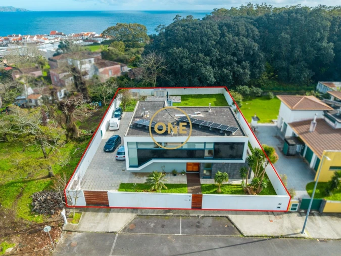 Moradia T5 para Venda em Rosto do Cão (São Roque) Foto 2