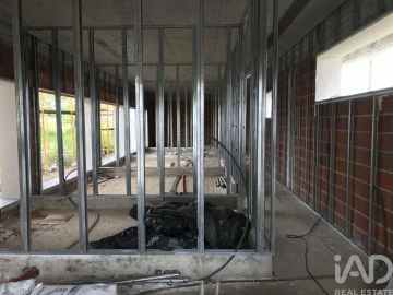 Moradia T4 para Venda em Guia, Ilha e Mata Mourisca