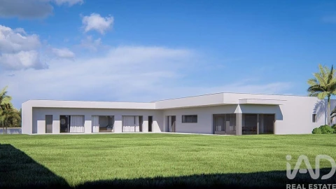 Moradia T4 para Venda em Guia, Ilha e Mata Mourisca