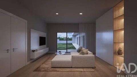 Moradia T4 para Venda em Guia, Ilha e Mata Mourisca