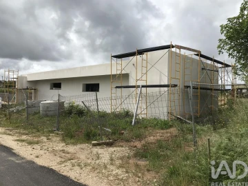 Moradia T4 para Venda em Guia, Ilha e Mata Mourisca