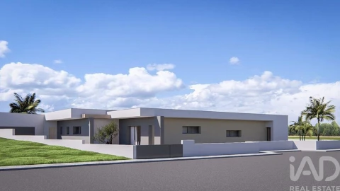 Moradia T4 para Venda em Guia, Ilha e Mata Mourisca