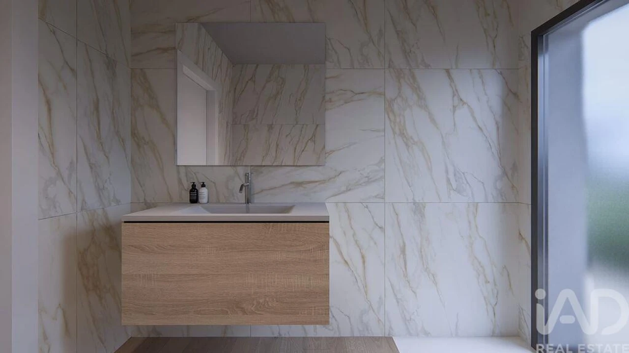 Moradia T4 para Venda em Guia, Ilha e Mata Mourisca Foto 4