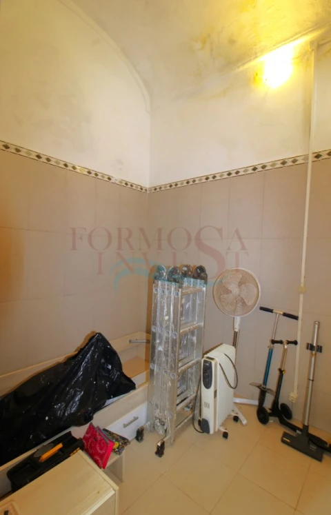 Moradia T2 para Venda em Moncarapacho e Fuseta