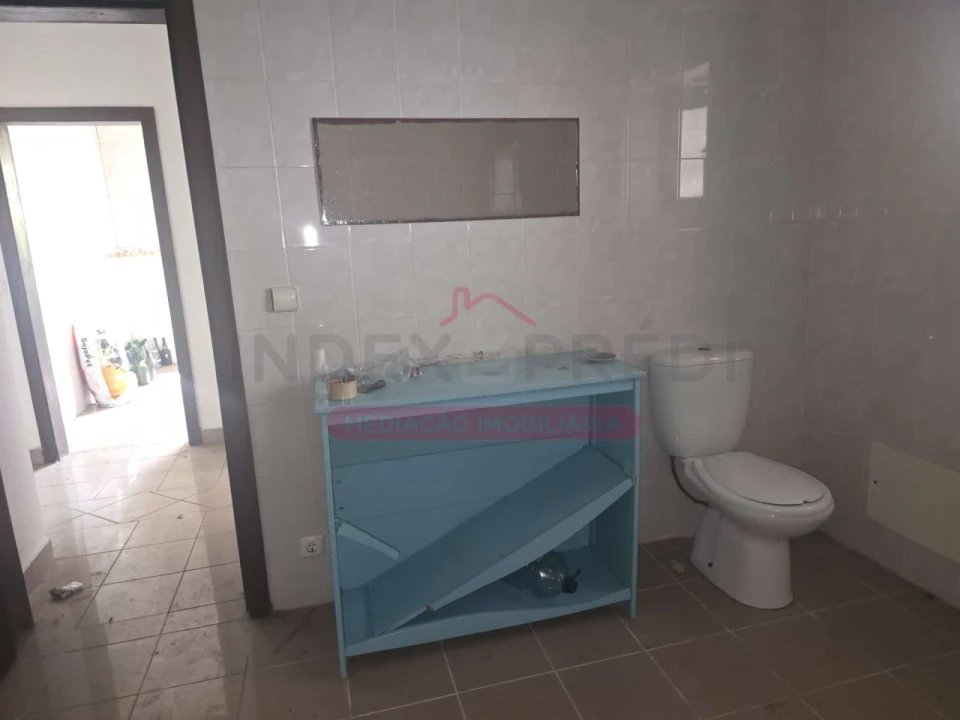 Moradia T4 para Venda em Vila Nova de Monsarros Foto 14