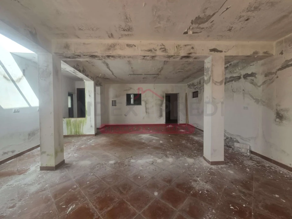 Moradia T4 para Venda em Vila Nova de Monsarros Foto 16